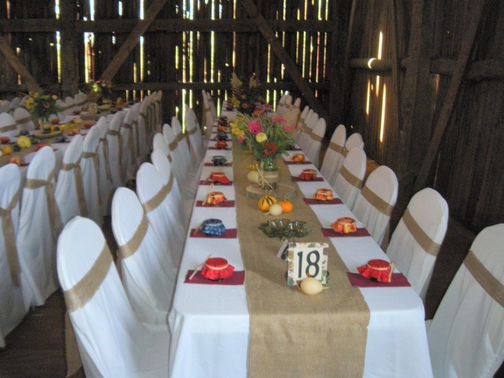 Burlap Table and Aisle Runners