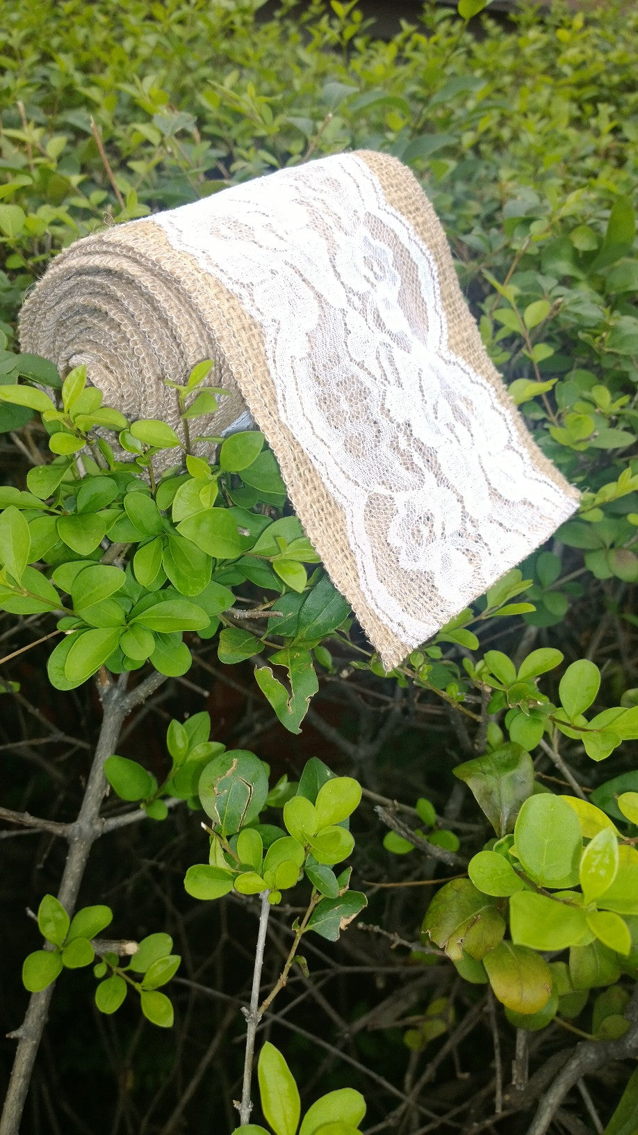 5" Wide Burlap 4" White Lace Ribbon - 5 Yards (4" Lace)