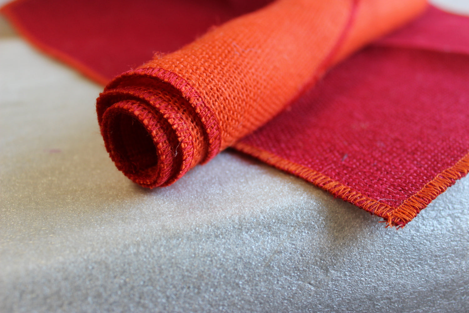 Set of Red Runner Tangerine Edge w/ 4 Contrasting Napkins